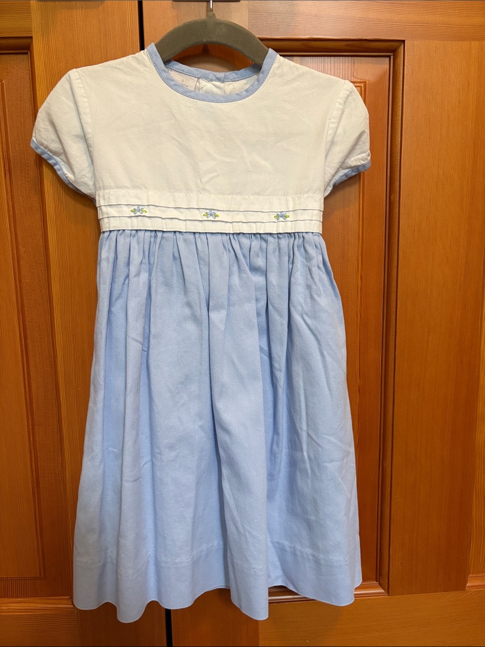 Monday’s Child Light Blue & White Embroidered Dress 100% Cotton 2T